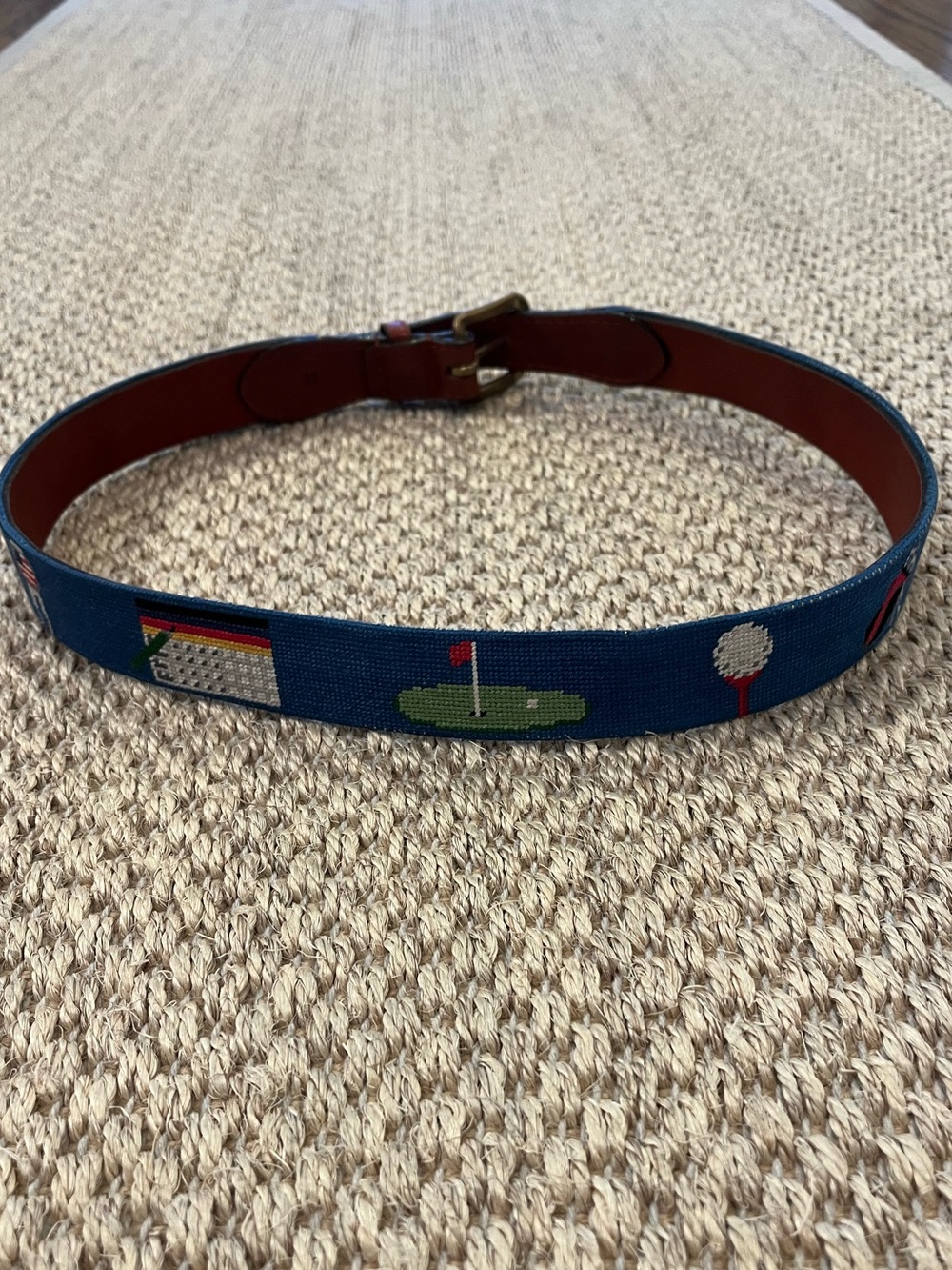 Smathers & Branson Blue Golf Needlepoint Belt 32